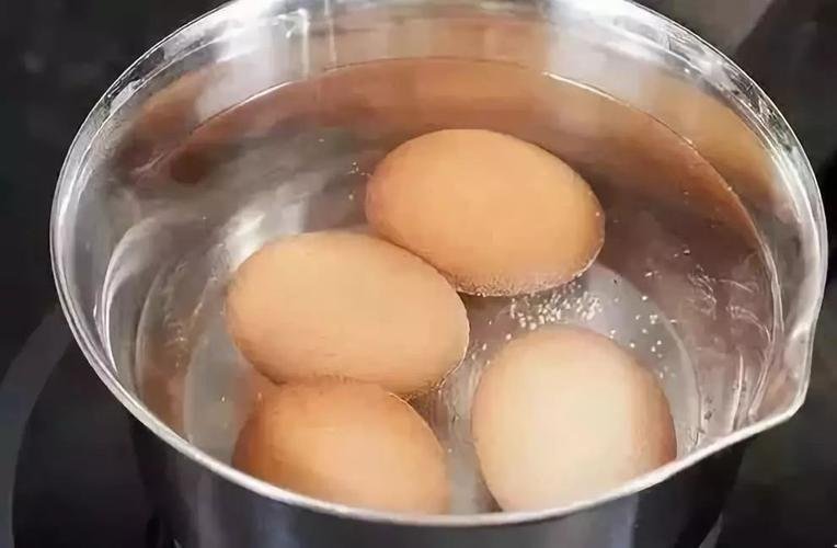 What should you know before eating eggs